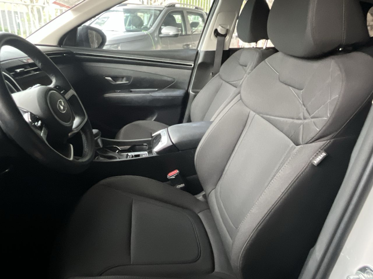 HYUNDAI - 14