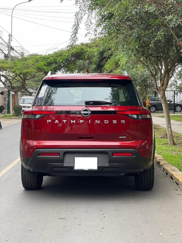 NISSAN - 5