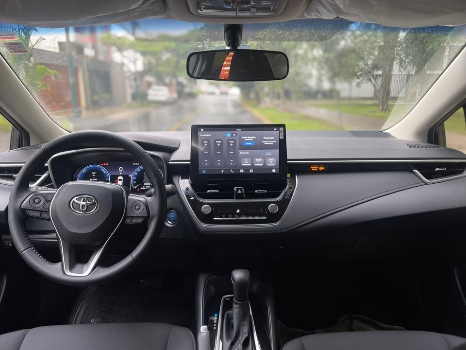 TOYOTA COROLLA 1.79 HIBRIDO GASOLINA 5P SEDAN