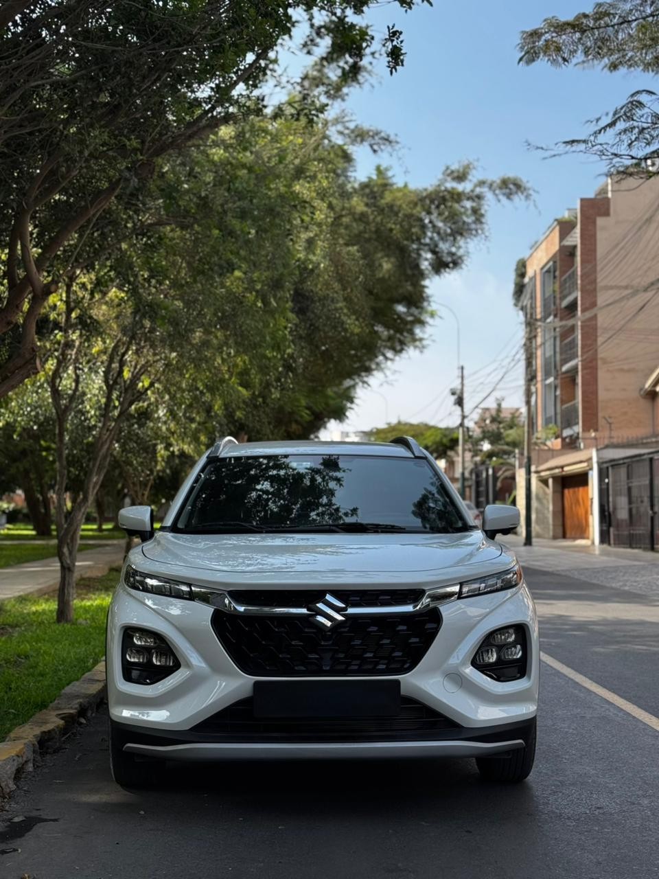SUZUKI