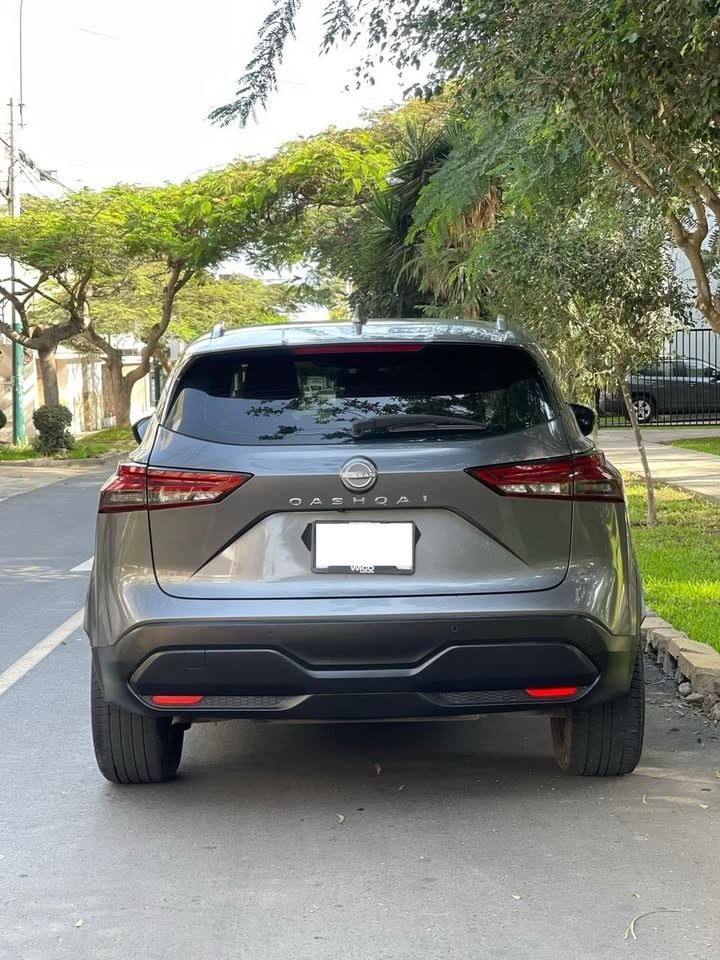 NISSAN - 5