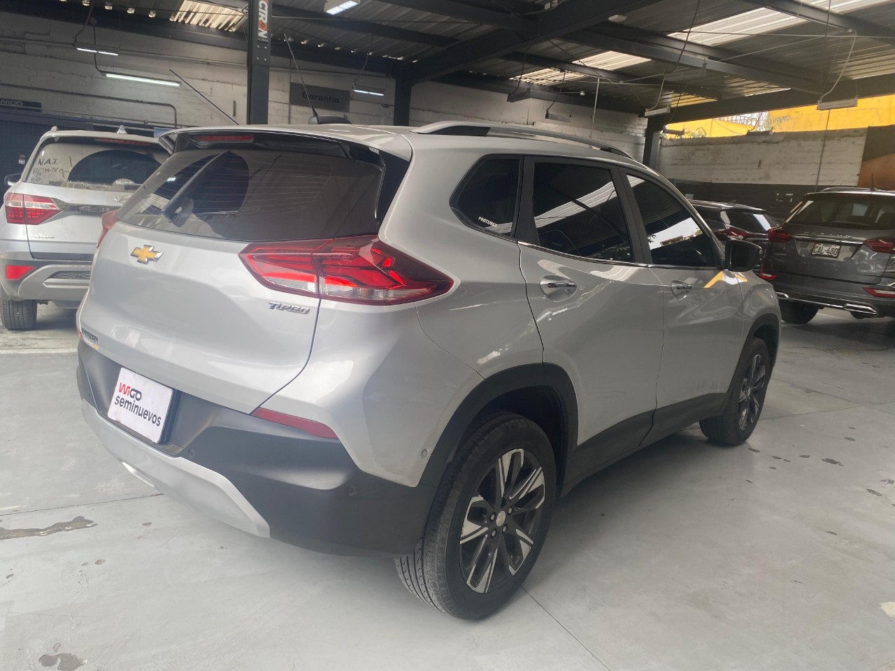 CHEVROLET - 4