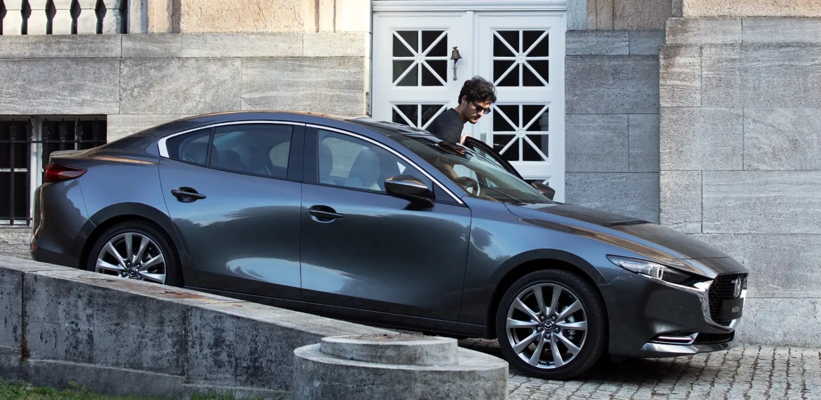 MAZDA - 0